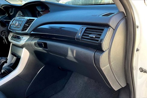 Used 2014 Honda Accord Sport image 16