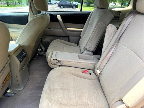 Used 2010 Toyota Highlander 2WD image 33