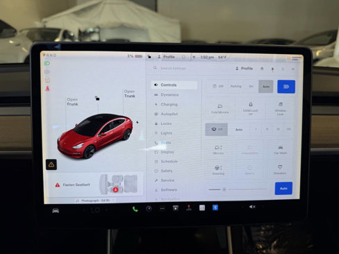 Used 2018 Tesla Model 3 Long Range image 16