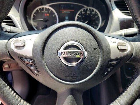 Used 2019 Nissan Sentra SV image 8
