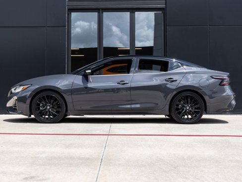 Used 2021 Nissan Maxima Platinum w/ 40th Anniversary Package image 9