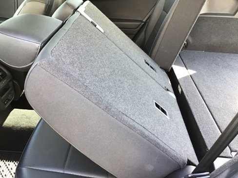 Used 2019 Volkswagen Tiguan SE w/ Panoramic Sunroof Package image 28