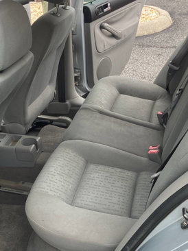 Used 2006 Volkswagen Golf GL image 7