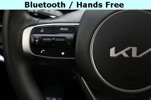 Used 2025 Kia Sportage LX image 25