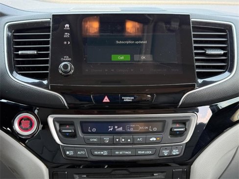 Used 2019 Honda Pilot Touring image 15