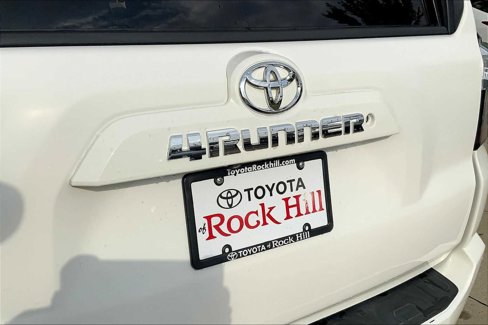 Used 2014 Toyota 4Runner SR5 image 31