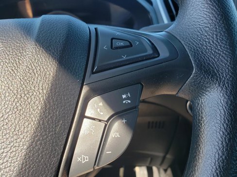 Used 2022 Ford Edge SE w/ Black Appearance Package image 22