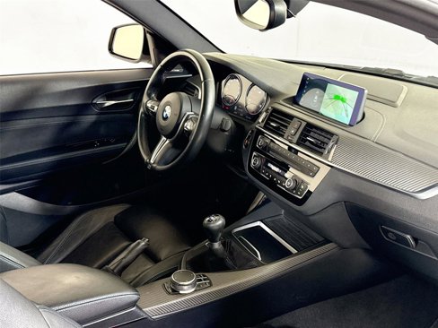 Used 2018 BMW M2 image 27