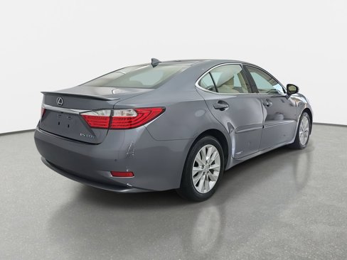 Used 2015 Lexus ES 300h image 5