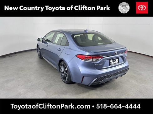 Used 2022 Toyota Corolla SE image 5