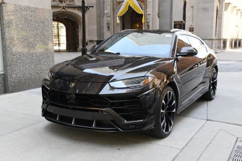 Used 2021 Lamborghini Urus image 1