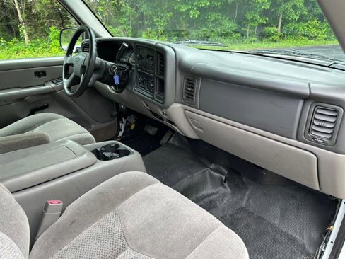 Used 2005 Chevrolet Tahoe 4WD w/ Skid Plate Package image 15