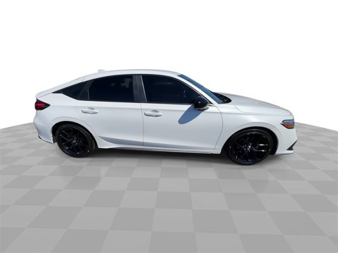 Used 2023 Honda Civic Sport image 9