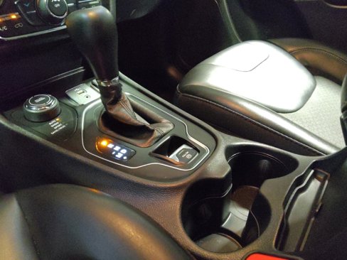 Used 2020 Jeep Cherokee Latitude Plus w/ Cold Weather Group image 26