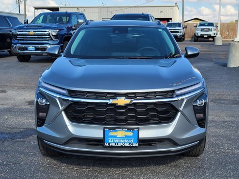 Used 2024 Chevrolet Trax LT w/ Driver Confidence Package image 8
