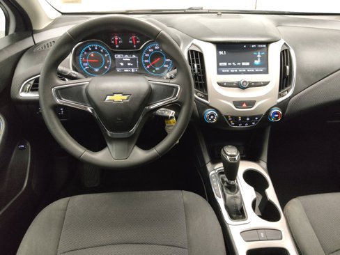 Used 2017 Chevrolet Cruze LS image 22