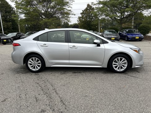 Used 2024 Toyota Corolla LE image 4