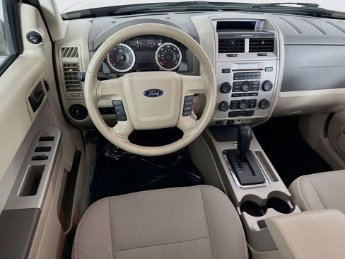 Used 2012 Ford Escape XLT image 25