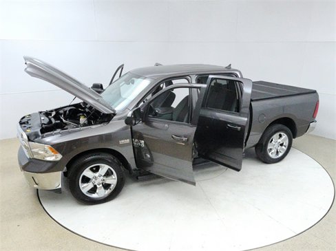 Used 2019 RAM 1500 Big Horn image 22