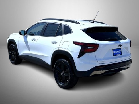 New 2025 Chevrolet Trax ACTIV w/ Sunroof Package image 5