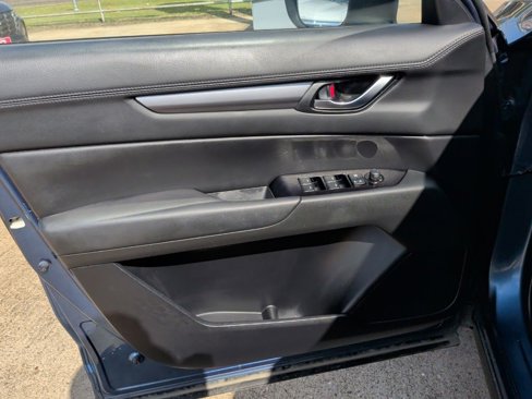 Used 2019 MAZDA CX-5 Touring image 10