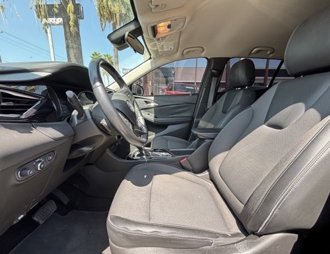 Used 2021 Buick Encore GX Select w/ Sport Touring Package image 9