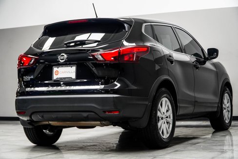 Used 2018 Nissan Rogue Sport S w/ S Appearance Package image 11