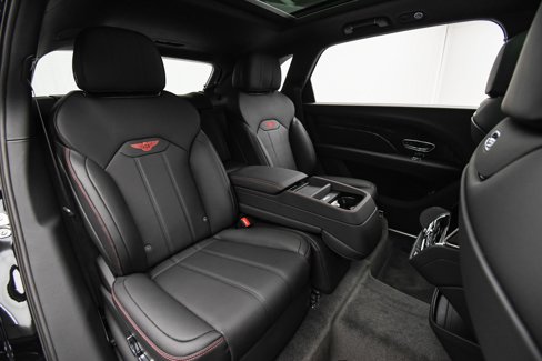 Used 2024 Bentley Bentayga Extended Wheelbase image 48