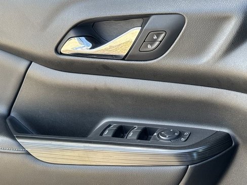 Certified 2018 GMC Acadia SLT w/ LPO, Cargo Package image 21