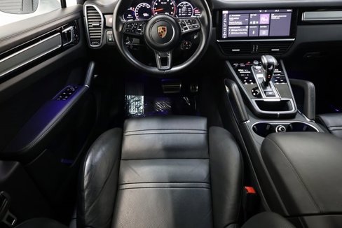 Used 2020 Porsche Cayenne Turbo image 85