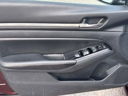 Used 2023 Nissan Altima 2.5 SV image 22