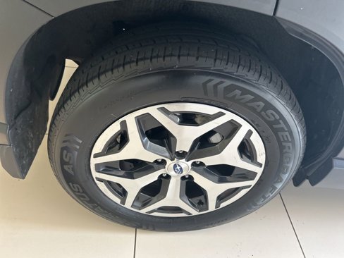 Used 2020 Subaru Forester Premium image 21