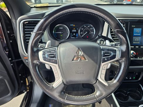 Used 2020 Mitsubishi Outlander GT image 25