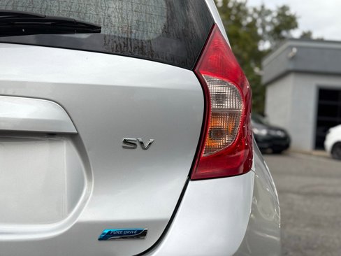 Used 2015 Nissan Versa Note SV image 10