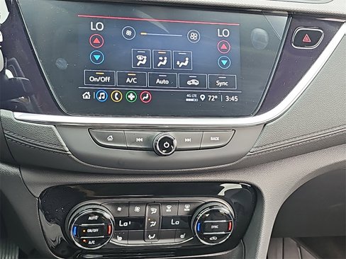 Used 2022 Buick Encore GX Select w/ Sport Touring Package image 24