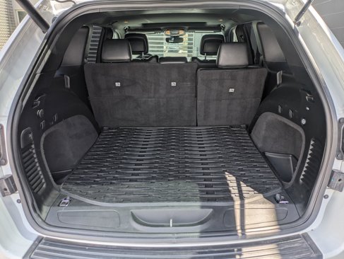 Used 2020 Jeep Grand Cherokee Altitude image 26