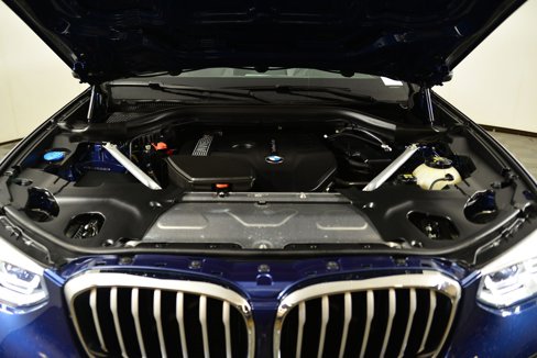 Used 2019 BMW X4 xDrive30i w/ Executive Package image 16