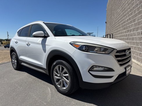 Used 2017 Hyundai Tucson SE image 3