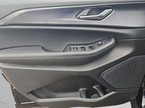 New 2025 Jeep Grand Cherokee Laredo image 17