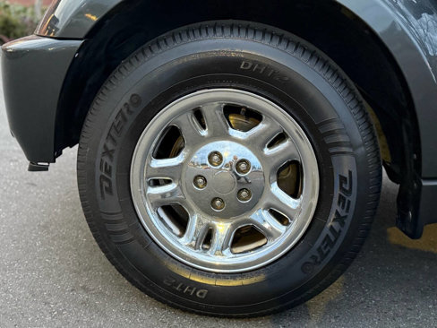 Used 2011 Dodge Nitro SE image 9