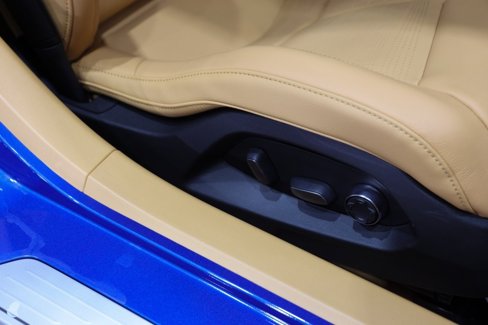 Used 2022 Chevrolet Corvette Stingray Premium Cpe w/ Z51 Performance Package image 32