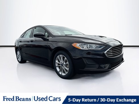 Certified 2019 Ford Fusion SE image 1
