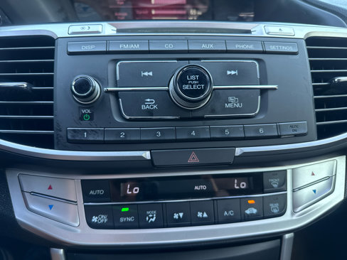 Used 2015 Honda Accord Sport image 19