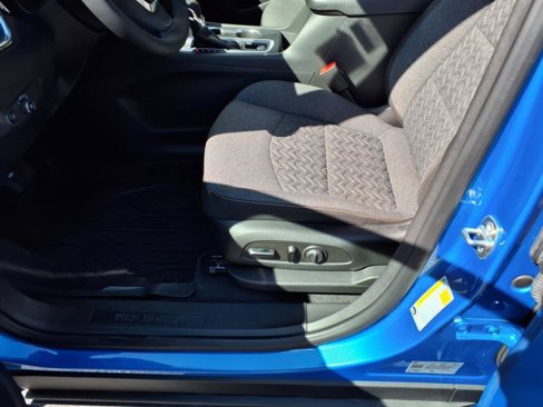 Used 2024 Chevrolet Equinox LT w/ LPO, Floor Liner Package image 10