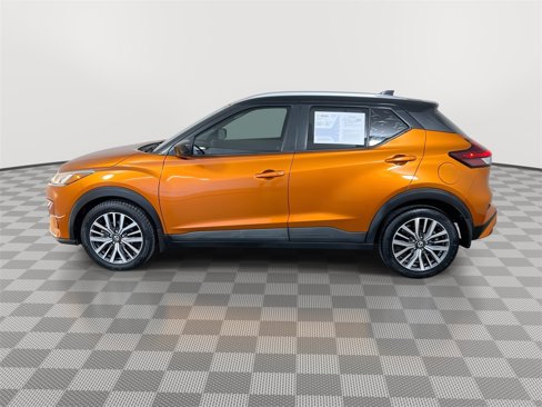 Used 2021 Nissan Kicks SV image 5