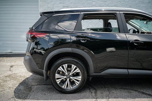 Used 2023 Nissan Rogue SV image 15