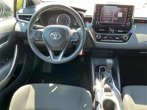 Used 2021 Toyota Corolla SE image 19