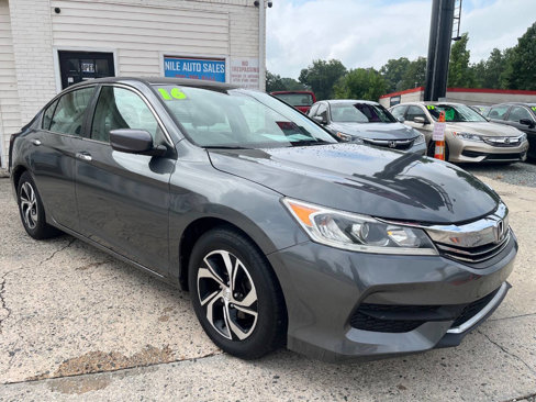 Used 2016 Honda Accord LX image 7