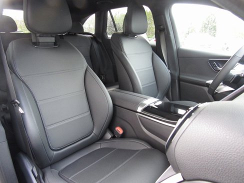Certified 2025 Mercedes-Benz GLC 300 4MATIC image 20
