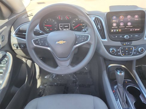 Used 2020 Chevrolet Malibu LT image 11